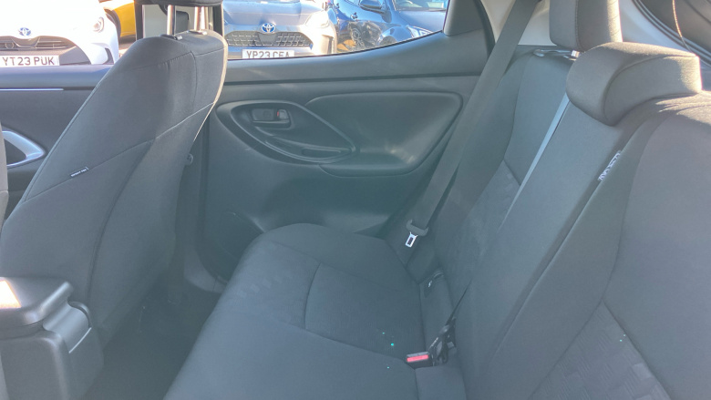 Toyota Yaris 1.5 Hybrid Icon 5dr CVT Hybrid Hatchback